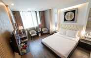 ห้องนอน 4 The White Hotel 8A Thai Van Lung