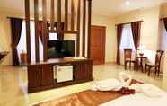 Kamar Tidur 5 The Garden Suites