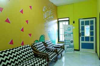 Lobby 4 Joyo Homestay Syariah