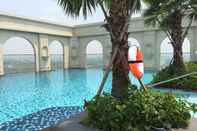 Swimming Pool Sunny Tropical Serviced Apartment Hotel