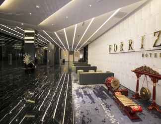 Lobby 2 Forriz Hotel Yogyakarta