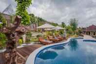 Swimming Pool Kabeh Jati Garden Villa & Restaurant