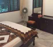 Bedroom 2 Delima Guest House