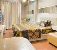 Kamar Tidur 6 The Suite Metro Apartement by Putri King