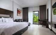 Kamar Tidur 6 Helios Hotel and Convention