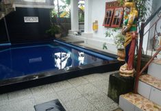 Swimming Pool 2 Kabera Bungalow 1