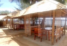 酒吧、咖啡厅和休息室 4 Sunrise Hotel Larantuka