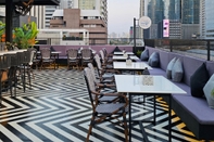 Bar, Kafe, dan Lounge Sora Hotel Silom