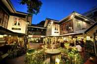 Exterior Silom Village Inn