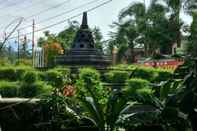 Common Space Simple Room at Pawiro Griyo near Pawon Temple