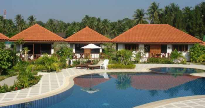 Bên ngoài Sailom Resort Bangsaphan