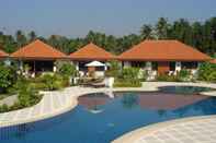 Exterior Sailom Resort Bangsaphan