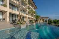 Swimming Pool SereS Springs Resort & Spa