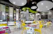 Nhà hàng 4 favehotel Tuban