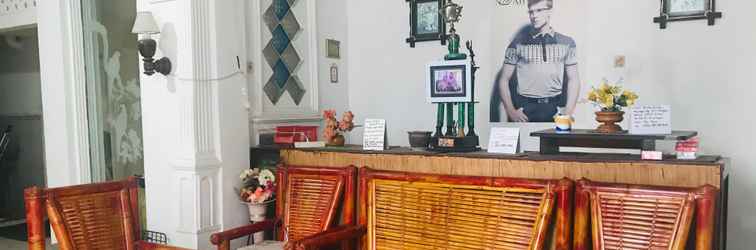 Lobby Rumah Tamu Agung