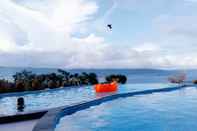 Swimming Pool Hotel Santika Luwuk - Sulawesi Tengah