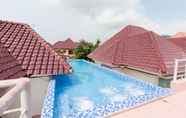 Swimming Pool 5 Palm Villa 5