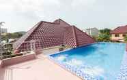 Swimming Pool 3 Palm Villa 5