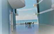 ล็อบบี้ 7 Unit A711-Blue Sapphire Sea View Apartment 