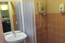 In-room Bathroom Promenade Service Apartment