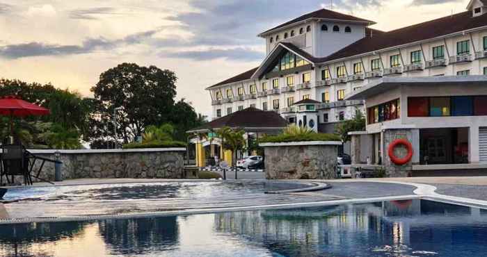 Exterior Klana Beach Resort Port Dickson