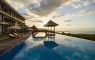 Swimming Pool 4 Semabu Hills Hotel