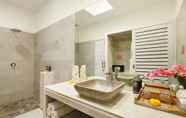 Toilet Kamar 4 Bali Cosy Villa (Adults Only)