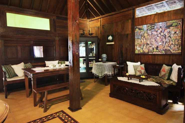 LOBBY Ethnic Room at Omah Lumbung Bawean by Omah Bungah