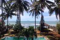 Swimming Pool Villa Cozy Anyer