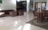 Lobby 7 Villa Cozy Anyer