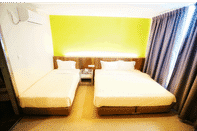 Kamar Tidur Pantai Regal Hotel