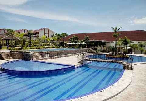 Swimming Pool Taman Bukit Palem Resort