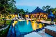 Swimming Pool Sunset Garden Nusa Lembongan