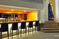 Bar, Cafe and Lounge Villa Song Saigon