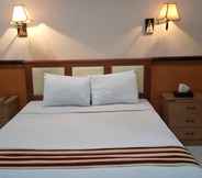 Bedroom 7 Anggraeni Hotel Tanjung