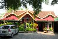 Exterior Hotel Tegal Sari