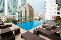 สระว่ายน้ำ GM Serviced Apartment (SHA Certified)