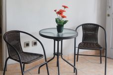 Lobby Cozy Room at Ndalem Gorongan Guesthouse Yogyakarta