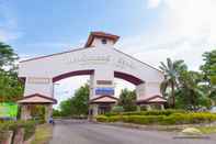 Exterior Goldenland Resort