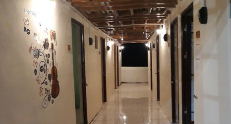 大廳 2 Hotel Studio Yobel (Menerima Tamu Umum & Pasangan Suami Istri)