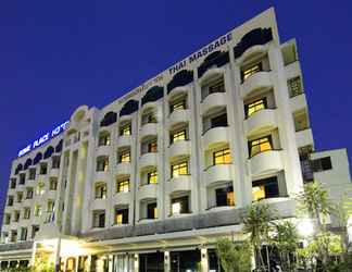 Luar Bangunan 2 Rome Place Phuket