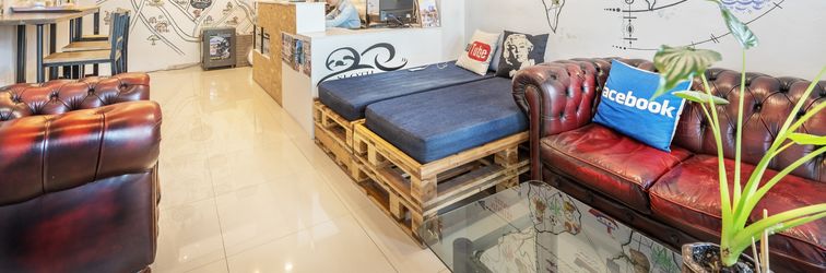 Lobi Sloth Hostel Khaosan