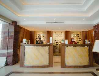 Lobi 2 Portola Arabia Hotel