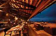 Quầy bar, cafe và phòng lounge 2 Resorts World Kijal