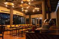 Bar, Cafe and Lounge Saung Balibu Hotel 