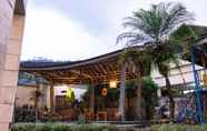 Nhà hàng 4 Saung Balibu Hotel 