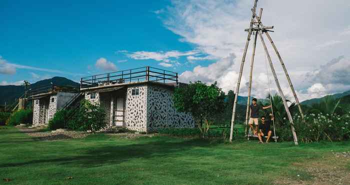 Bên ngoài Hinpha Homestay