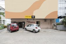 外観 Hotel O Wisma Jampea