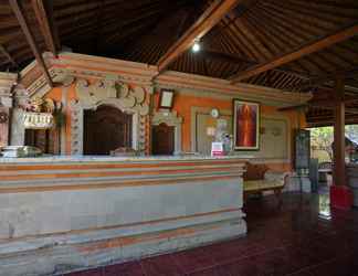 Lobby 2 OYO 2122 Puri Sanur