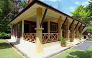 Exterior 4 Rompin Beach Resorts